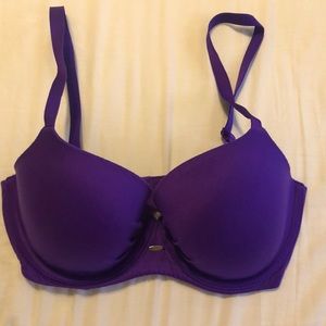 VICTORIAS SECRET BRA